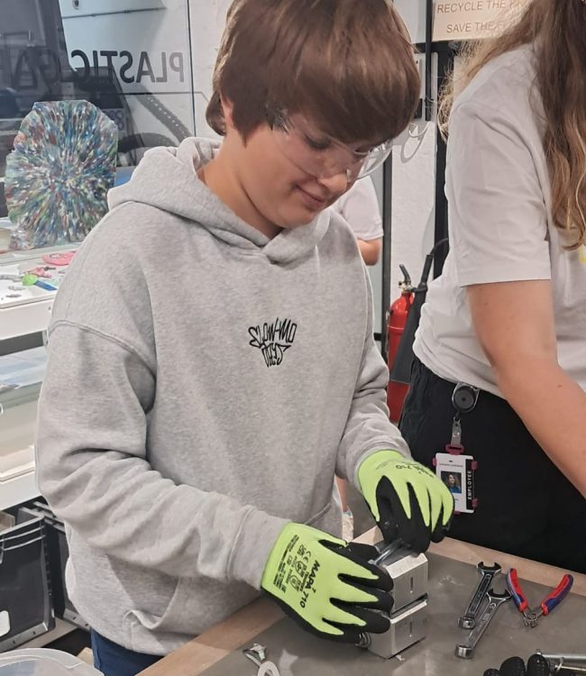 WhatsApp Image 2025-09-17 at 11.46.06 (1)