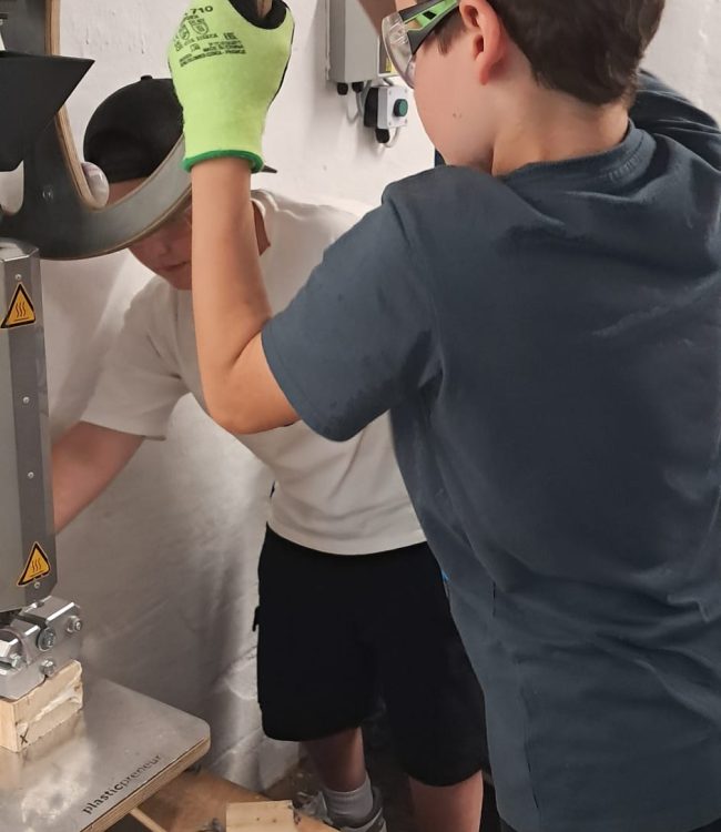 WhatsApp Image 2025-09-17 at 11.46.08 (2)